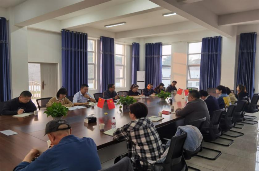 集團(tuán)公司二支部開展“重溫紅色記憶，牢記初心使命”主題黨日活動